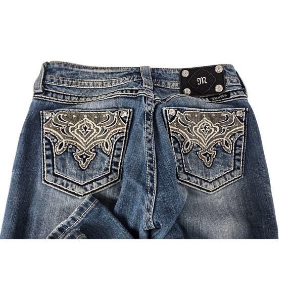 Miss Me Bootcut Y2K Embroidered Rhinestone Pocket Jeans Low Rise Medium Wash - Picture 1 of 8